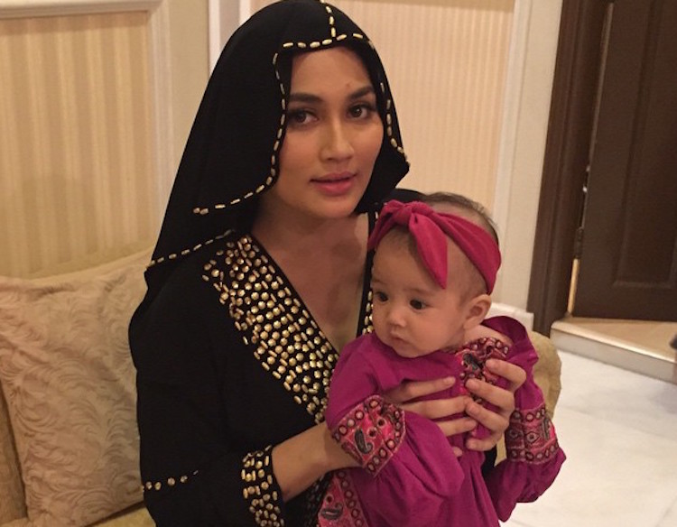 Fasha Sandha Tidak Percaya Orang Gaji Jaga Anak