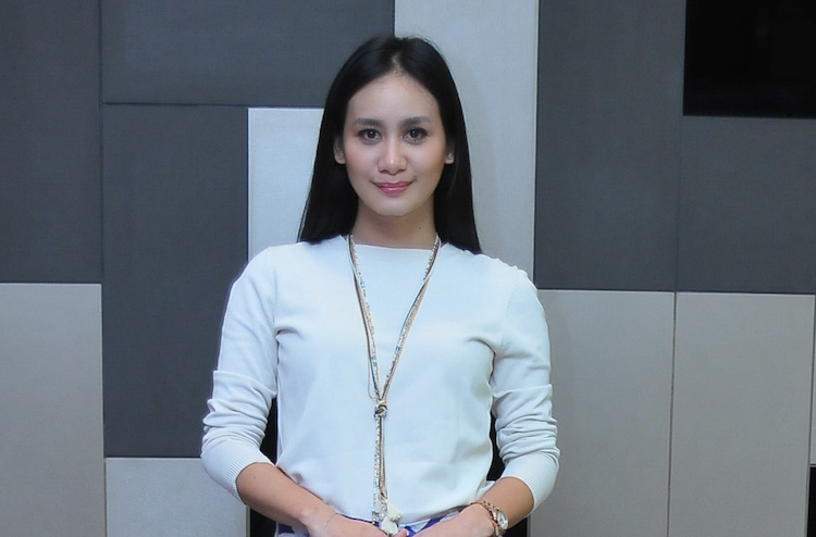 Isu Peluk Islam : Marsha Mohon Privasinya Dihormati