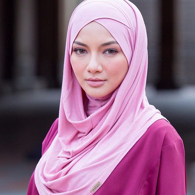 Tudung Neelofa Terbaru 2016 : Scarf Machine , Kiosk Terbaru Buat Tudung