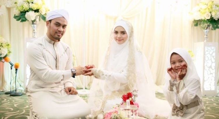Suami Yatt Hamzah Tidak Terkesan Digelar Orang Ketiga