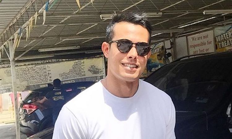 Zul Ariffin Sombong Lagi Dengan Peminat