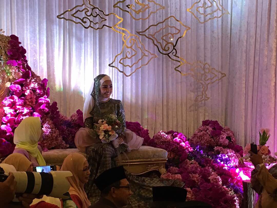 4 - Elfira Loy, Sufian Suhaimi Selamat Bertunang - ROTIKAYA