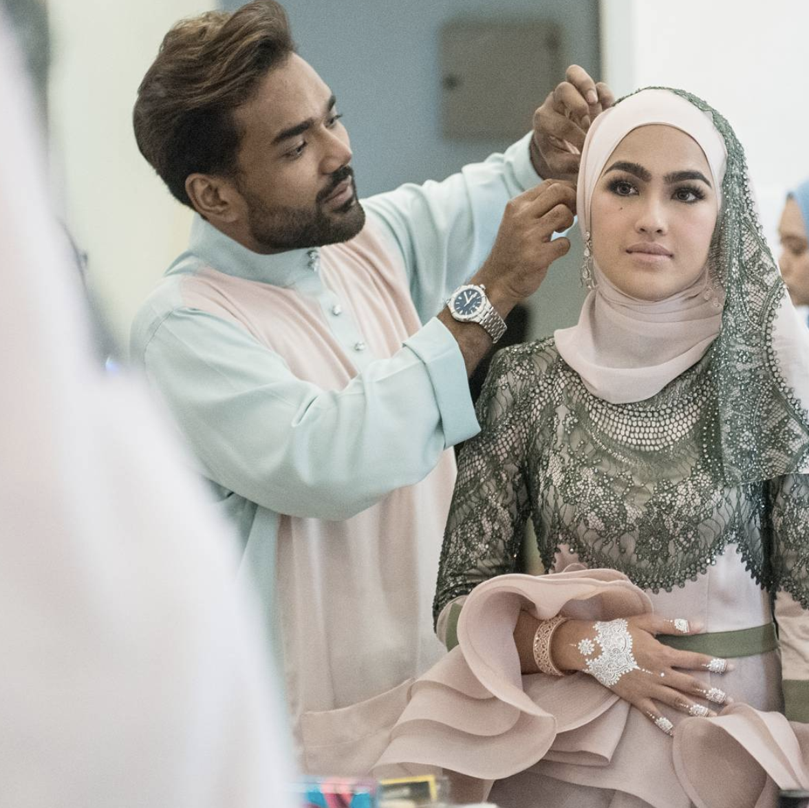 8 - Elfira Loy, Sufian Suhaimi Selamat Bertunang - ROTIKAYA