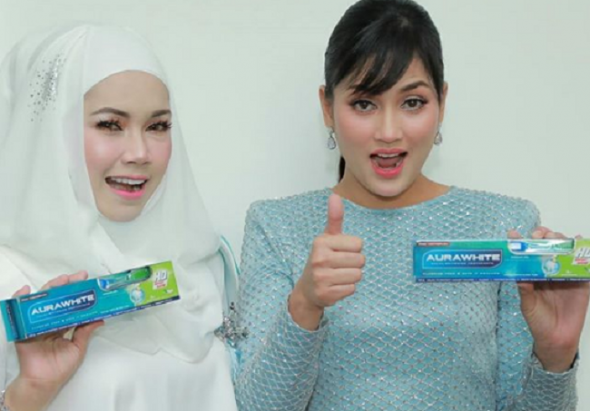 Aura White Lancar Produk Terbaru Tarik Perhatian Izzue Islam