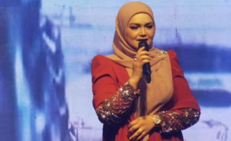 Siti Nurhaliza Tak Sangka Rumah Terbuka Jadi Majlis Politik