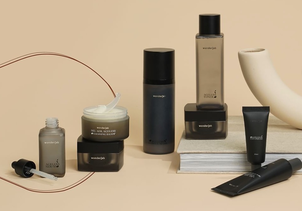 Miliki Kecantikan Abadi & Terus Kekal Muda Dengan Set Skincare Pujaan Ramai Ini!