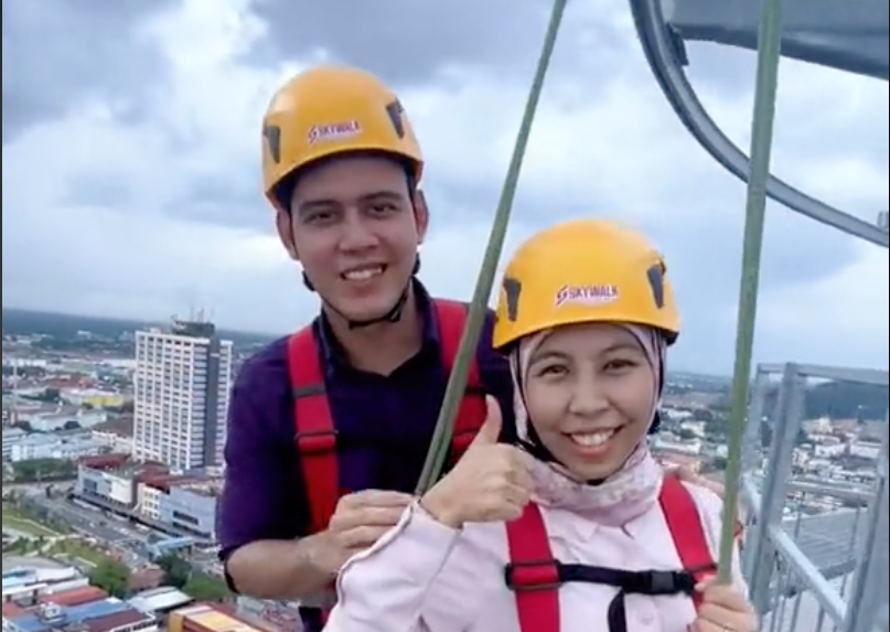 “Saya Sangat Bahagia & Tenang”
