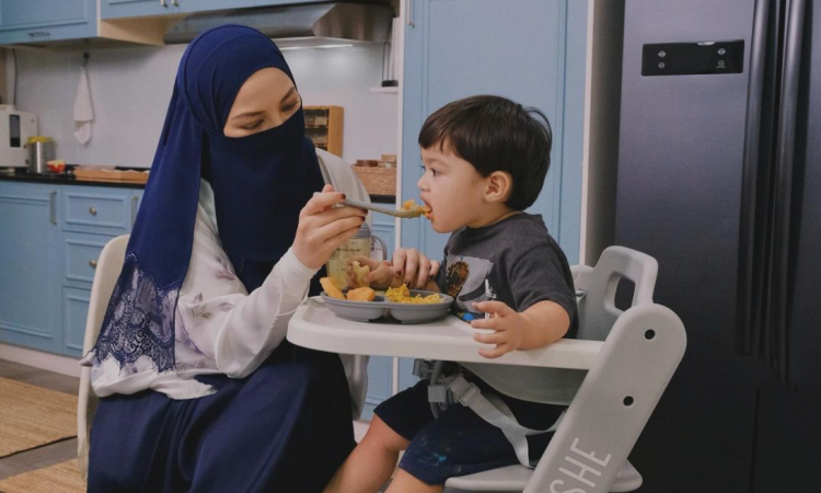 Neelofa Syukur Bilal Kenal Huruf Arab, Pandai Baca Surah Pendek