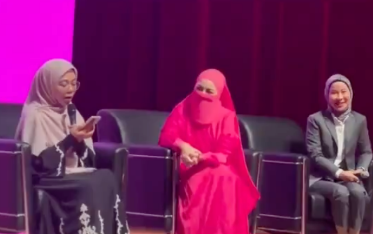 Ustazah Kongsi Doa Kuatkan Alat Kelamin Lelaki Di Acara Anjuran Neelofa