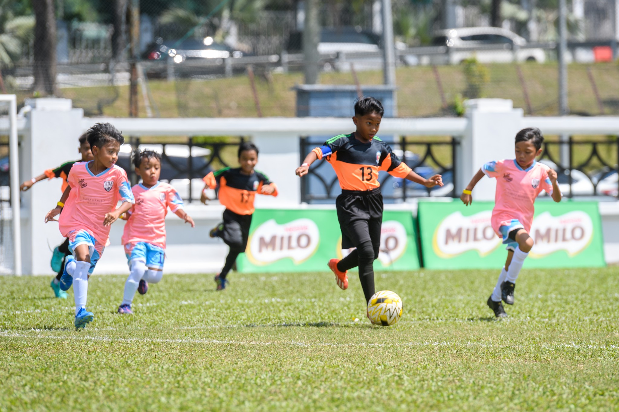 Penuh Semangat! Edisi ke-18 Kejuaraan Bola Sepak Remaja Dato’ Chu Ah Nge
