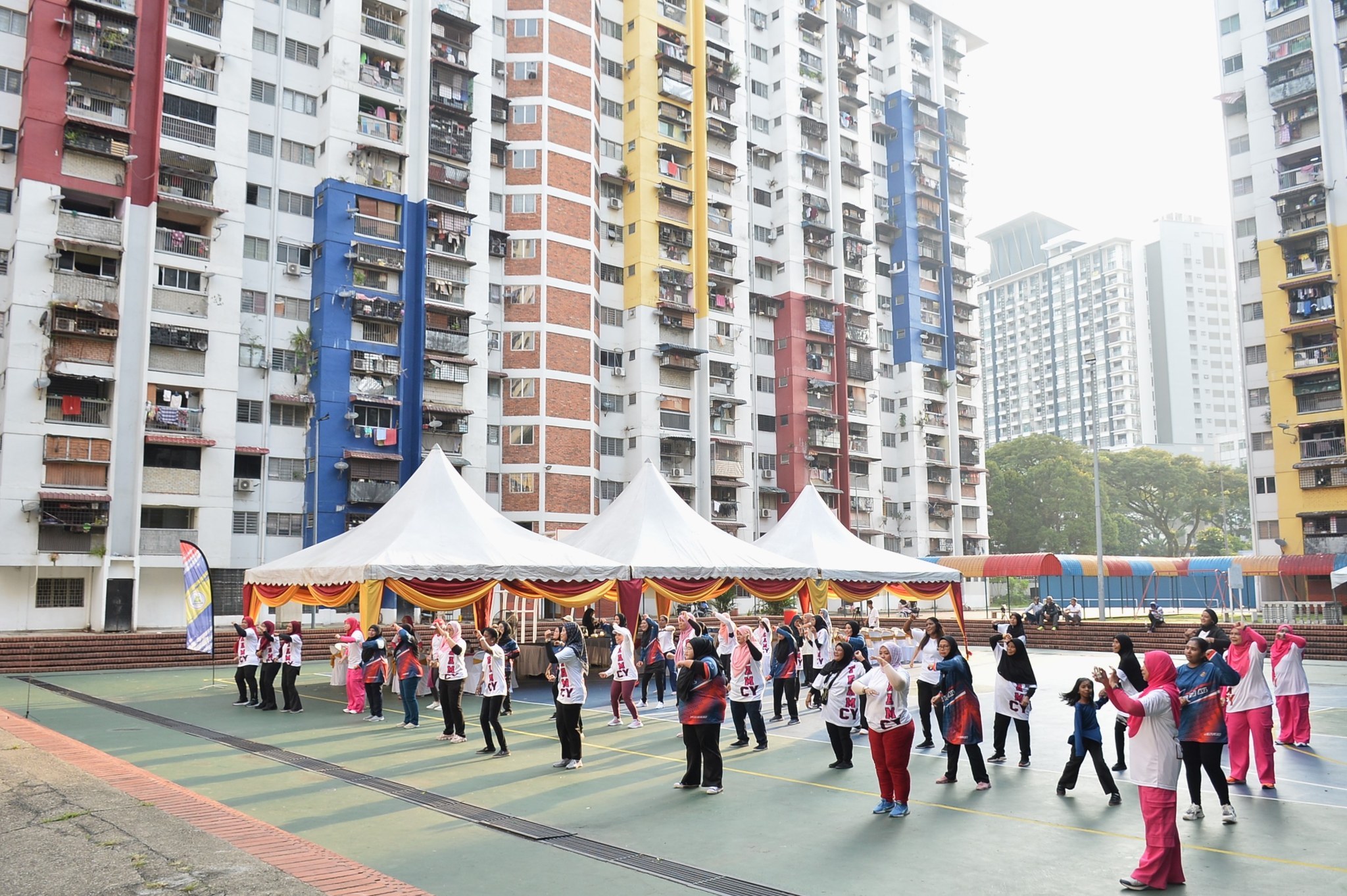 Ajak Jiran Sertai Senamrobik Percuma! Siap Dapat RM10,000!