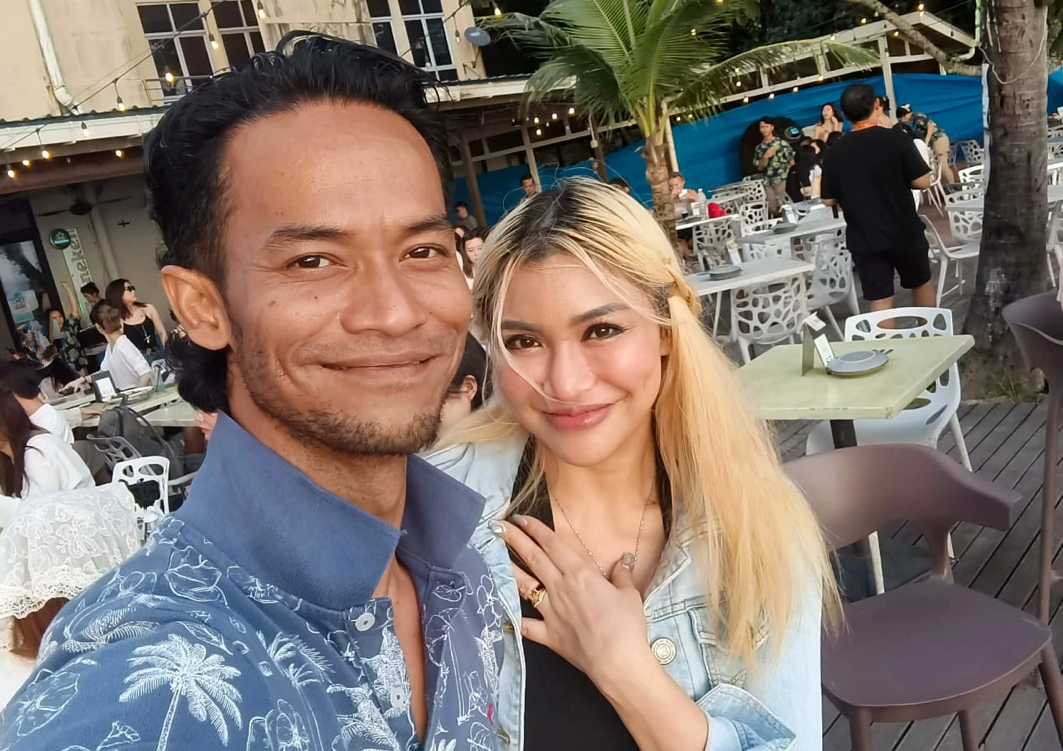 Pablo Amirul Sedang Hangat Bercinta Dengan Dr Hana Rose