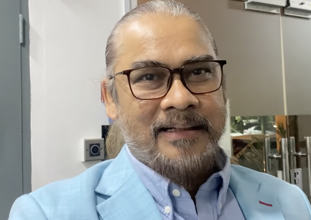 “Penyanyi Lagenda Itu Orangnya Sangat Lembut, Tak Pernah Tinggi Suara”