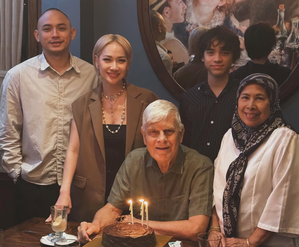 BCL Syukur Ibu Bapa Ashraf Sinclair Terima Suami Baru