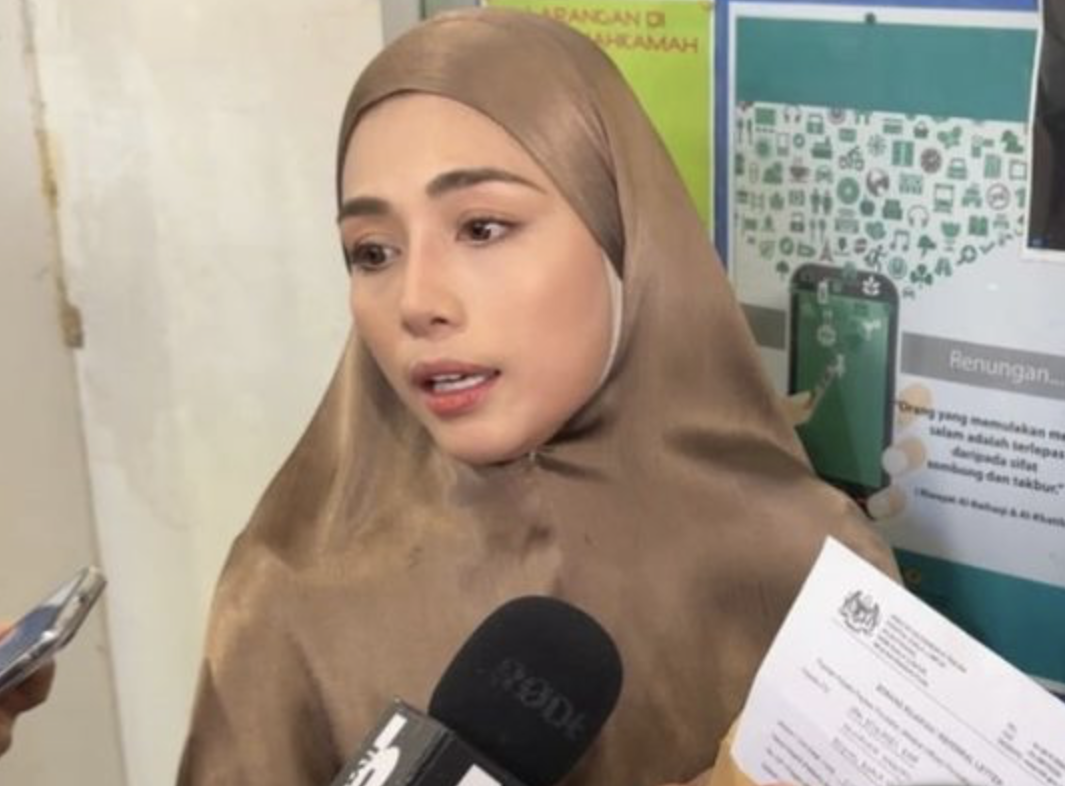“Bulan Ini Dia Hanya Jumpa Anak-Anak Sekali, Itu Pun 15 Minit Saja Di Tepi Longkang”