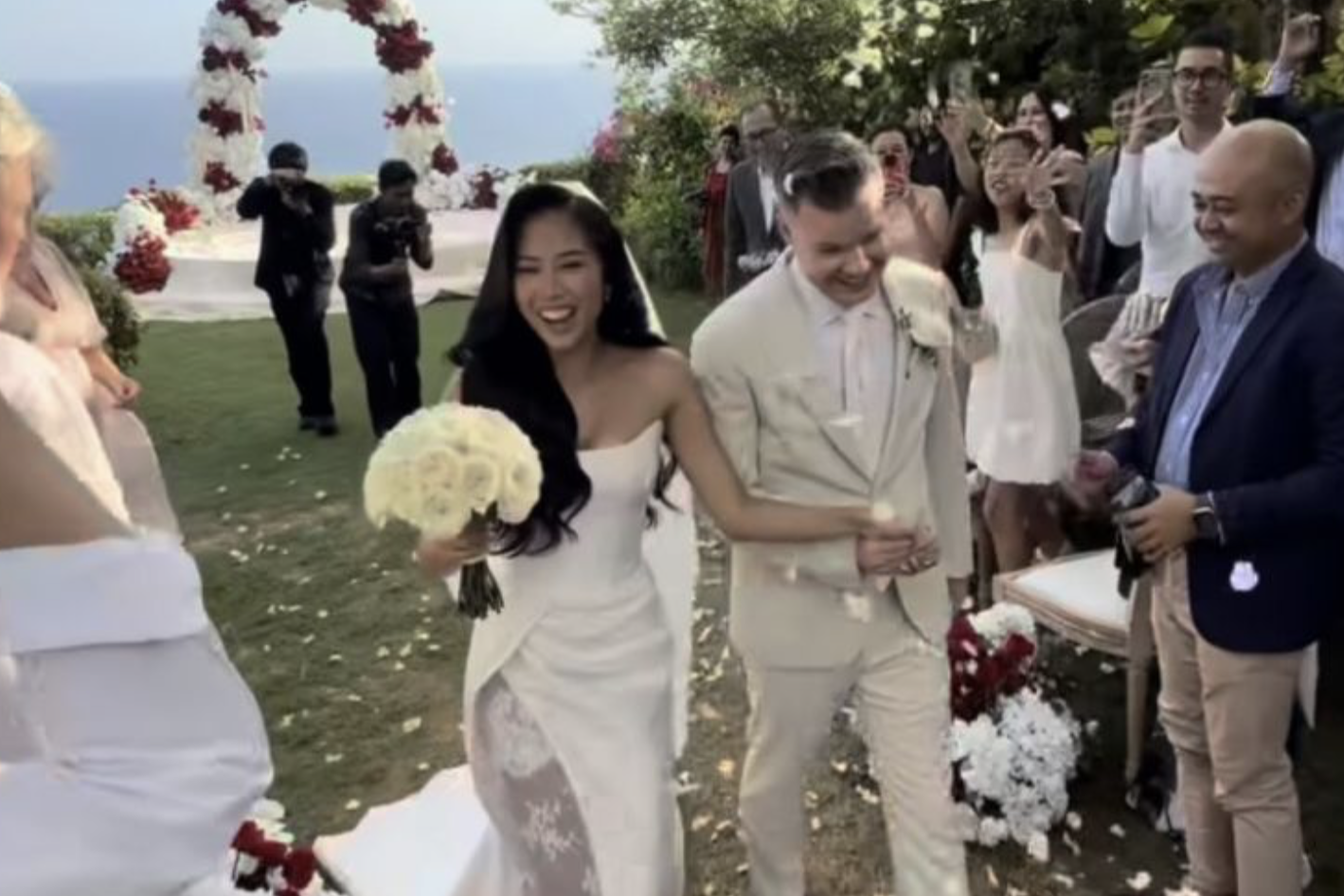 Sabronzo Dolla, Deejay Dash Berlin Dah Kahwin?