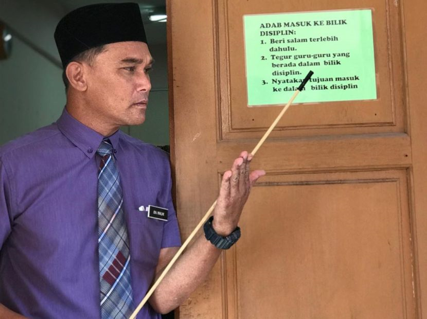 “Tak percaya Sekolah & Cikgu? Simpan Je Anak Dalam Peti Ais…Buka Sekolah Sendiri”