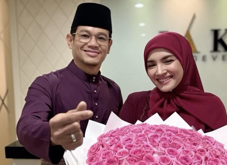 “Dari Fasa Penuh Kesedihan” Peminat Sebak Lihat Fazura Kecapi Rasa Bahagia “Dari Fasa Penuh Kesedihan” Peminat Sebak Lihat Fazura Kecapi Rasa Bahagia