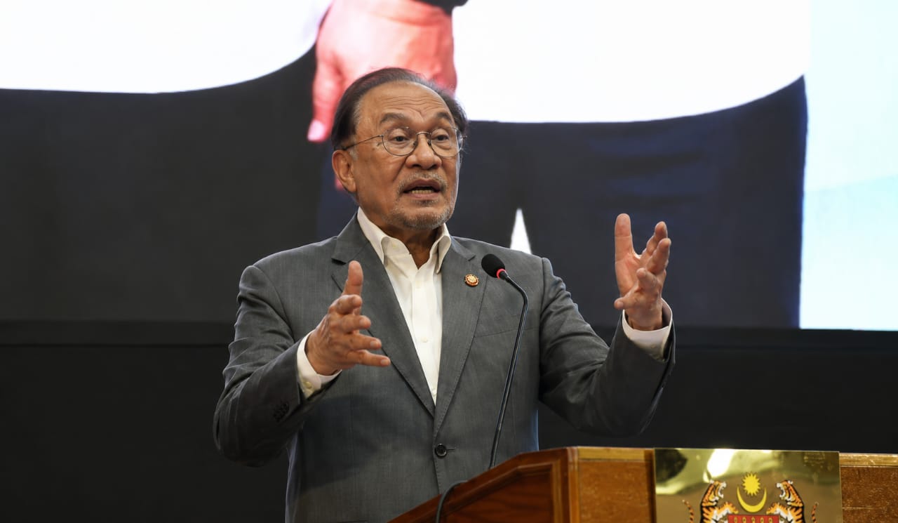 Petrol 50 Sen Seliter? PM Jelaskan Kenapa Tidak Lagi Realistik Petrol 50 Sen Seliter? PM Jelaskan Kenapa Tidak Lagi Realistik