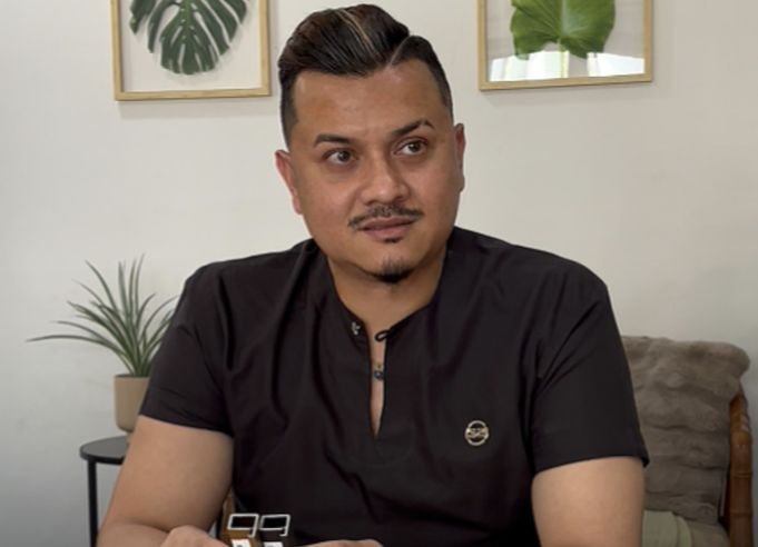 “Tak Jatuh Hina Pun Kahwin Janda” “Tak Jatuh Hina Pun Kahwin Janda”