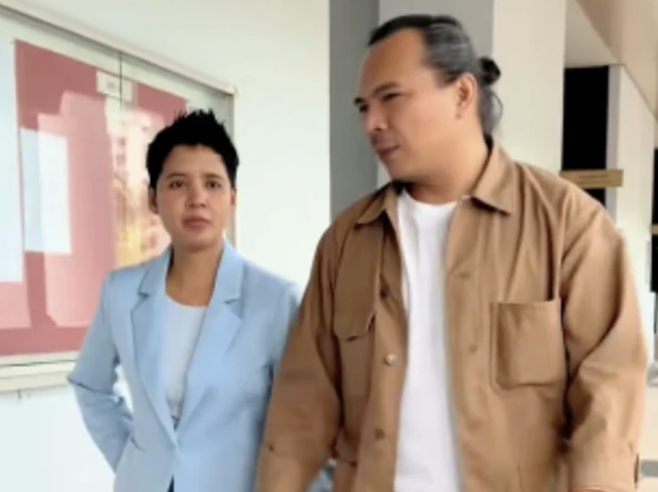 “Saya Terbangkan Tudung Sementara Waktu Sehingga Selesai Lagi Dua Pembedahan Di Kepala” “Saya Terbangkan Tudung Sementara Waktu Sehingga Selesai Lagi Dua Pembedahan Di Kepala”